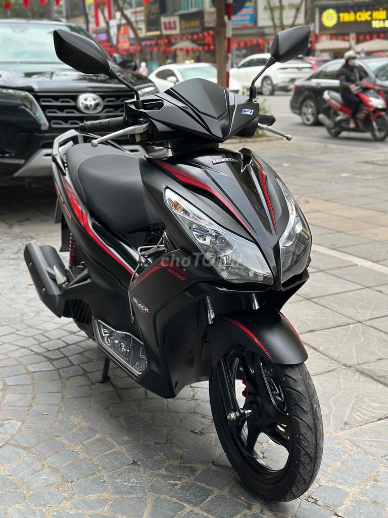 XMHN: Honda _ Airblade 125 _ 2014 29Y5 Quá mới