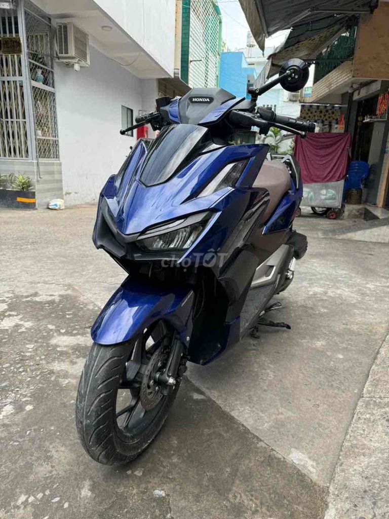 Cần bán xe honda Vario 106 mua 2023