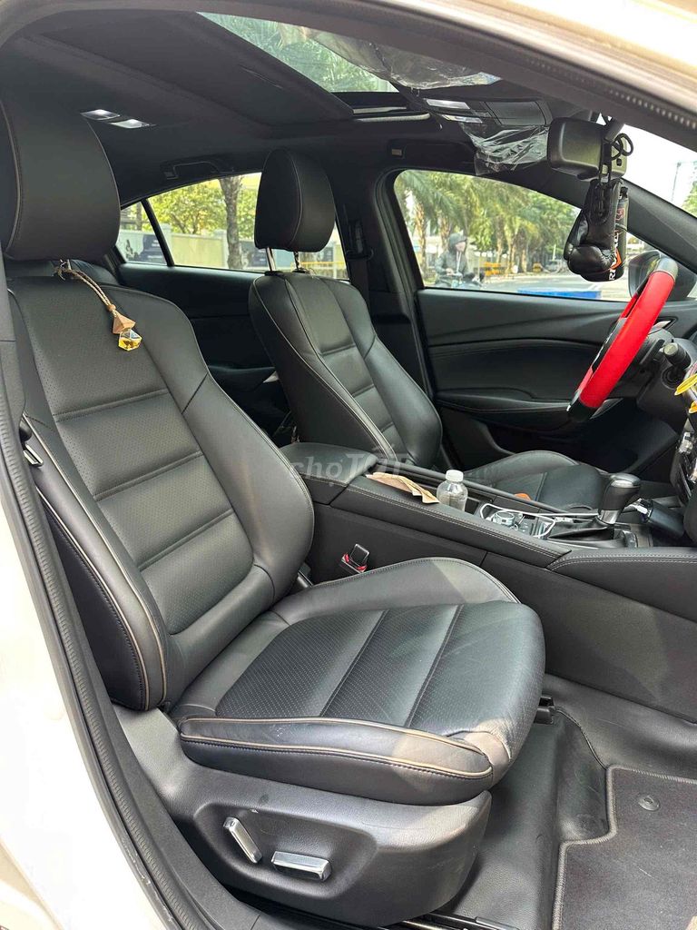 Mazda 6 bản 2.5 Premium odo 18.000km. Mua bán Ô tô tại Quận Long Biên Hà Nội được đăng bởi Bùi Đình Thông hình 12