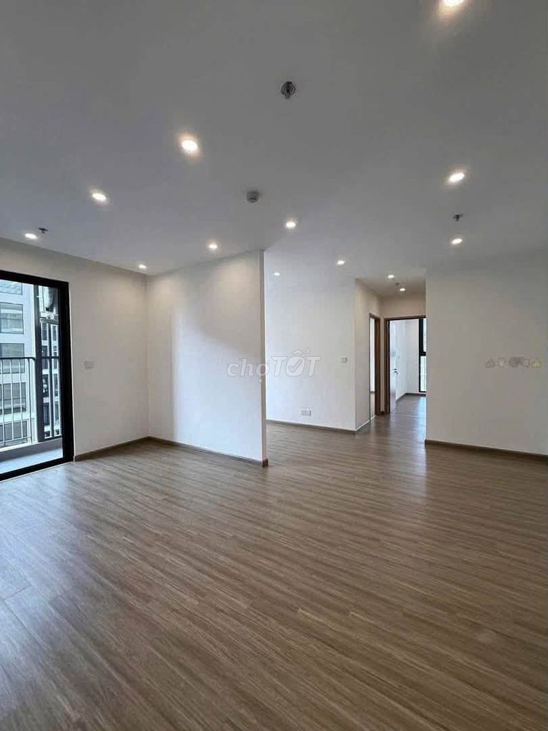 Продажа квартиры Vinhomes Smart City площадью 75 м2 с 2 спальнями за 5,2 миллиарда долларов