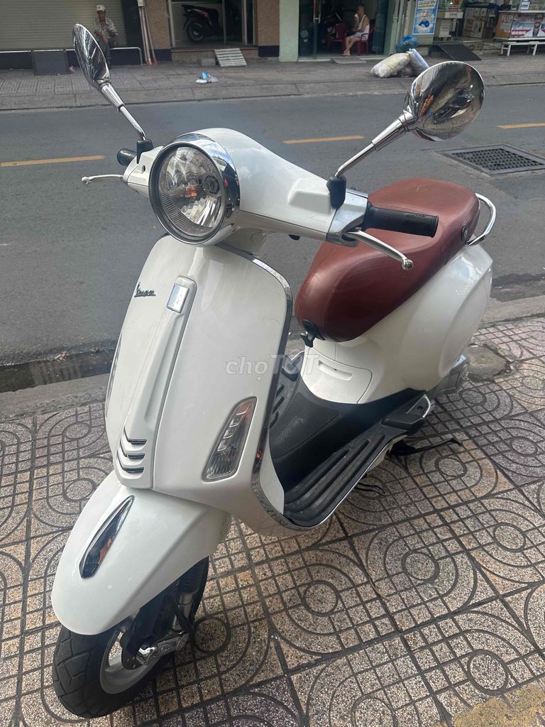 Vespa PRIMAVERA 125CC 2015. Mua bán Xe máy tại Quận 10 Tp Hồ Chí Minh được đăng bởi anh ya ya hình 3