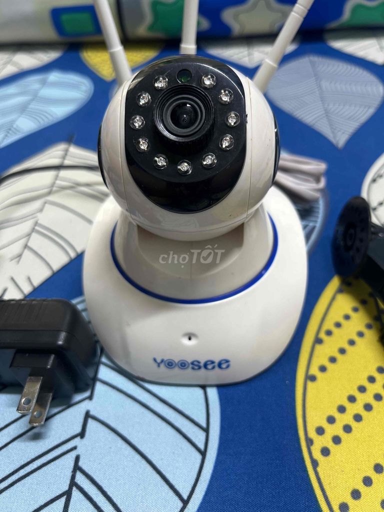 Camera Yoosee Trắng mới 98%. Mua bán Máy ảnh, Máy quay tại Quận 8 Tp Hồ Chí Minh được đăng bởi chị huỳnh hình 1