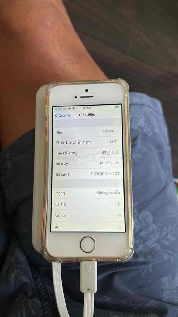 Apple iPhone SE Vàng. Mua bán Điện thoại tại Quận Bình Thạnh Tp Hồ Chí Minh được đăng bởi Tên chưa cung cấp hình 1