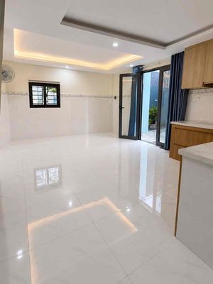 BÁN NHÀ 2PN - LINH XUÂN TĐ - 35m2 - HẺM TRƯỚC NHÀ 5m - GẦN MẶT TIỀN