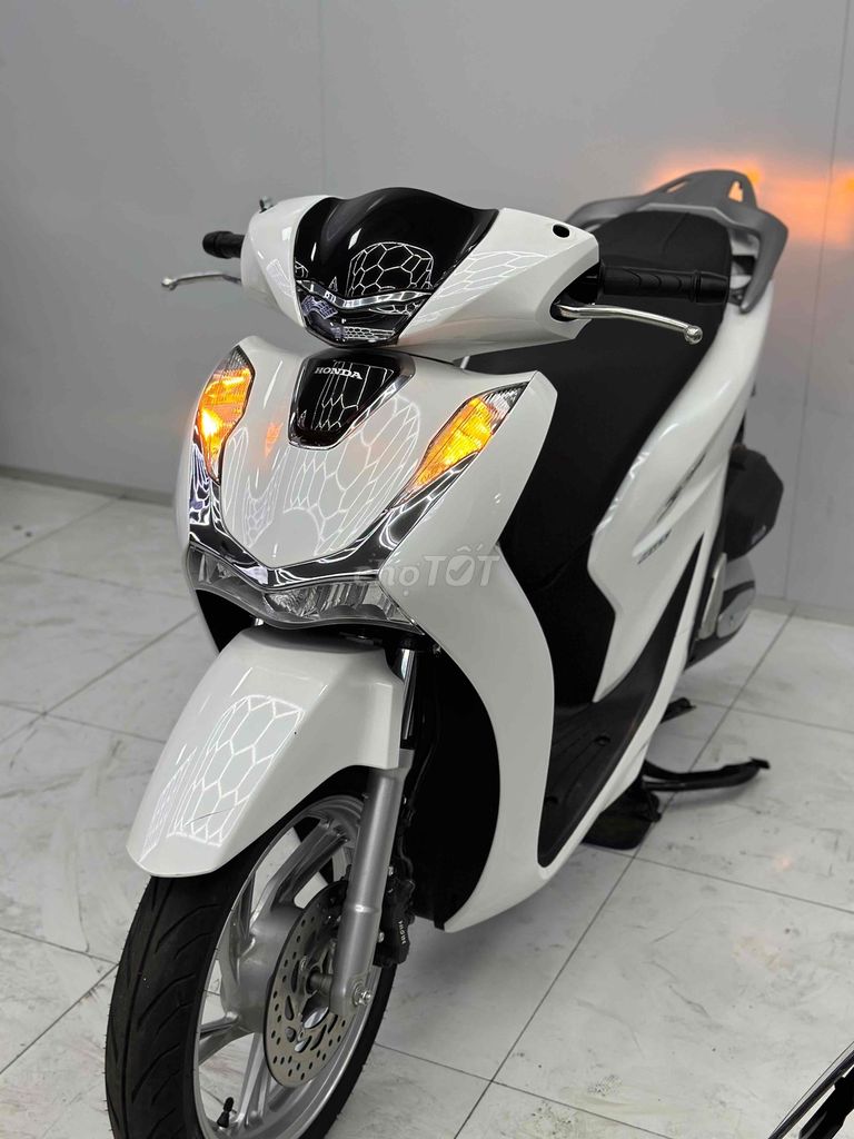 SH160 2025 zin chính chủ odo1k ( hỗ trợ góp). Mua bán Xe máy tại Thị xã Phú Mỹ Bà Rịa - Vũng Tàu được đăng bởi xe máy văn Đinh  hình 1