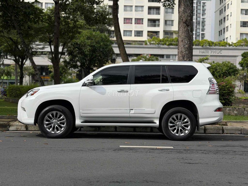 Lexus GX 2015 460 - 160000 km. Mua bán Ô tô tại Quận 7 Tp Hồ Chí Minh được đăng bởi Cường Lục hình 3