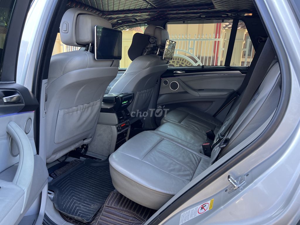 BMW X5 20***0 km. Mua bán Ô tô tại Thành phố Bảo Lộc Lâm Đồng được đăng bởi Trung tâm mua bán ÔTÔ  XE MÁY Ngọc Ánh hình 10