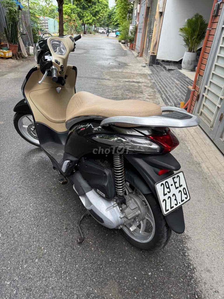 e bán lebetty iget phanh abs xe biển đẹp đời cao. Mua bán Xe máy tại Quận Long Biên Hà Nội được đăng bởi Nguyen Chung hình 1