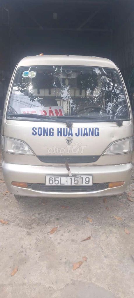 Bán xe tải 700kg, máy móc êm, chính chủ kí giấy