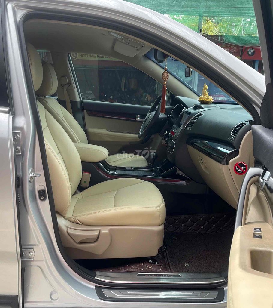 Kia Sorento 2017 2WD 2.4 GAT - 40000 km. Mua bán Ô tô tại Thành phố Thủ Đức Tp Hồ Chí Minh được đăng bởi Long hình 14