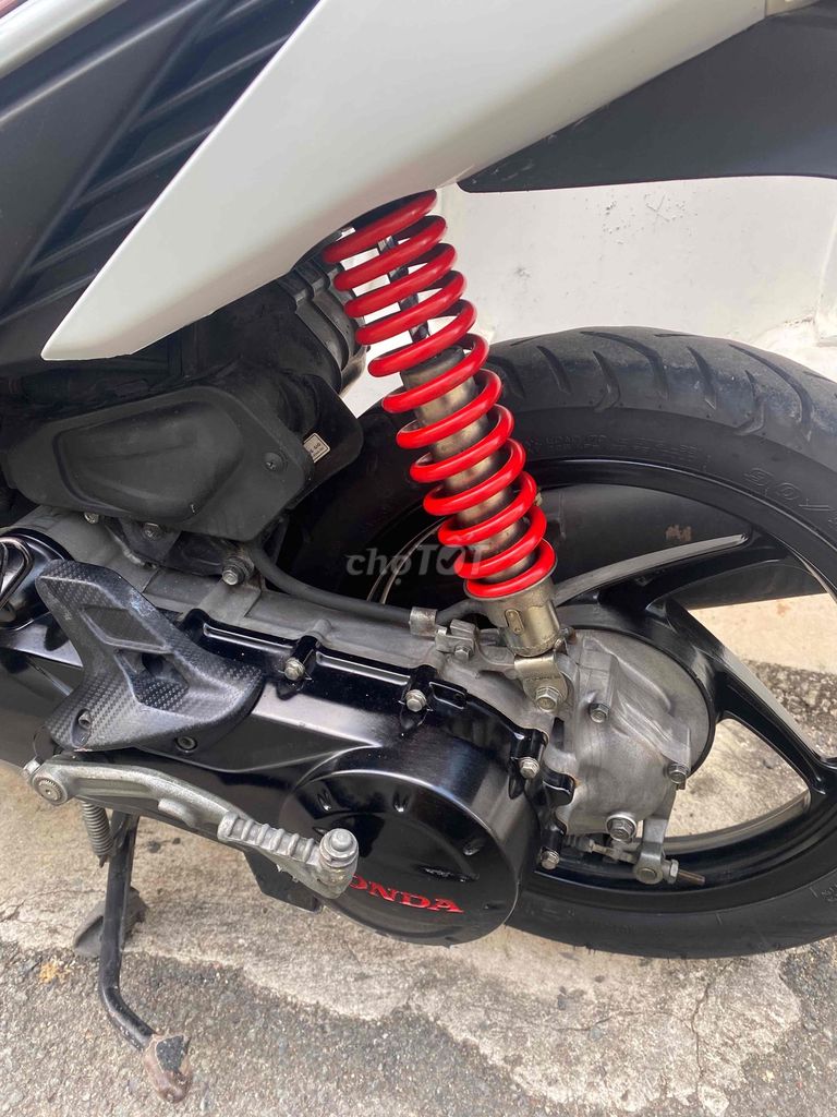 click 110 -9 chủ kí bán máy zin êm. Mua bán Xe máy tại Quận Tân Bình Tp Hồ Chí Minh được đăng bởi CÁ NHÂN   9 CHỦ hình 6