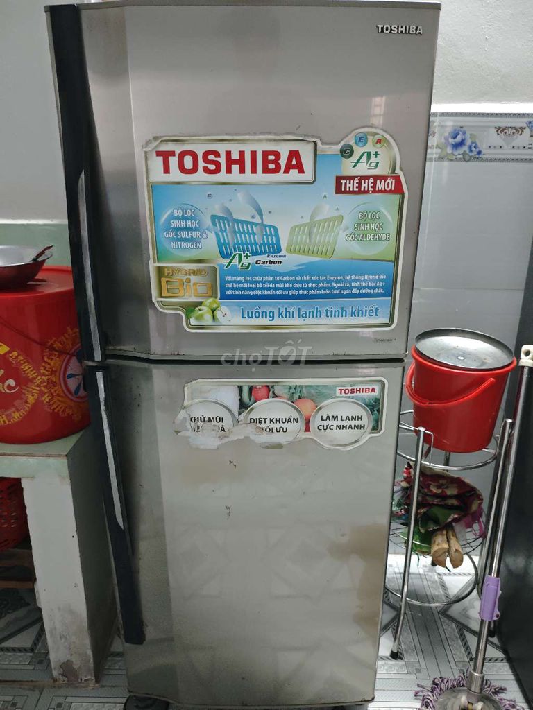 Thanh Lý Tủ Lạnh Toshiba 200l. Mua bán Tủ lạnh tại Huyện Tân Hiệp Kiên Giang được đăng bởi Toàn Lê hình 1