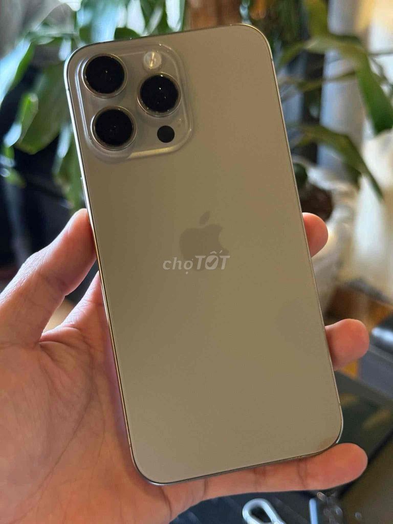 Apple iPhone 15 Pro Max Bạc Mỹ. Mua bán Điện thoại tại Thành phố Thủ Dầu Một Bình Dương được đăng bởi Yêu Công Nghệ hình 1