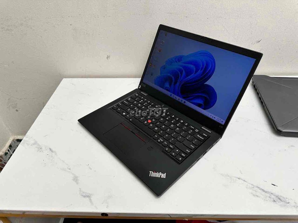 Bán Gấp máy Văn Phòng I5 10th dòng Lenovo Thinkpad