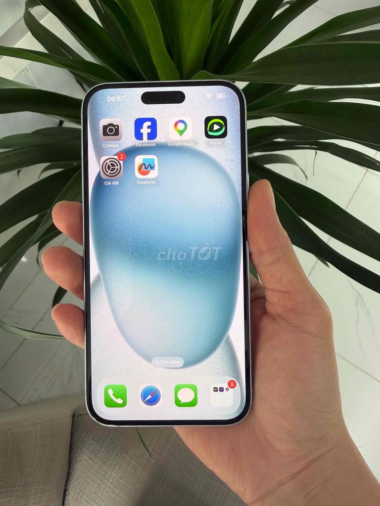 Apple iPhone 15 Plus Trắng Nguyên zin máy Quốc tế. Mua bán Điện thoại tại Quận Ninh Kiều Cần Thơ được đăng bởi LyN hình 1
