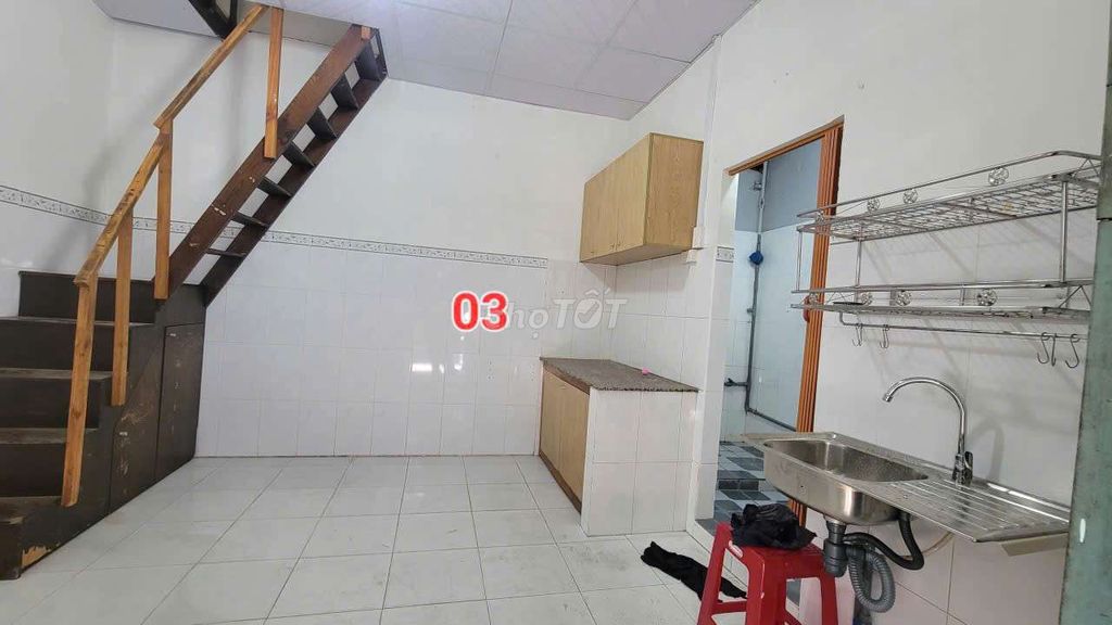 NGAY VÒNG XOAY LÊ ĐẠI HÀNH 