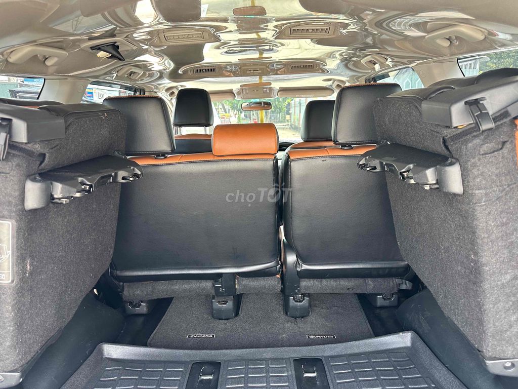 xe Innova 2019 2.0E - nha it di bán lại. Mua bán Ô tô tại Thành phố Thuận An Bình Dương được đăng bởi Nguyen hình 9