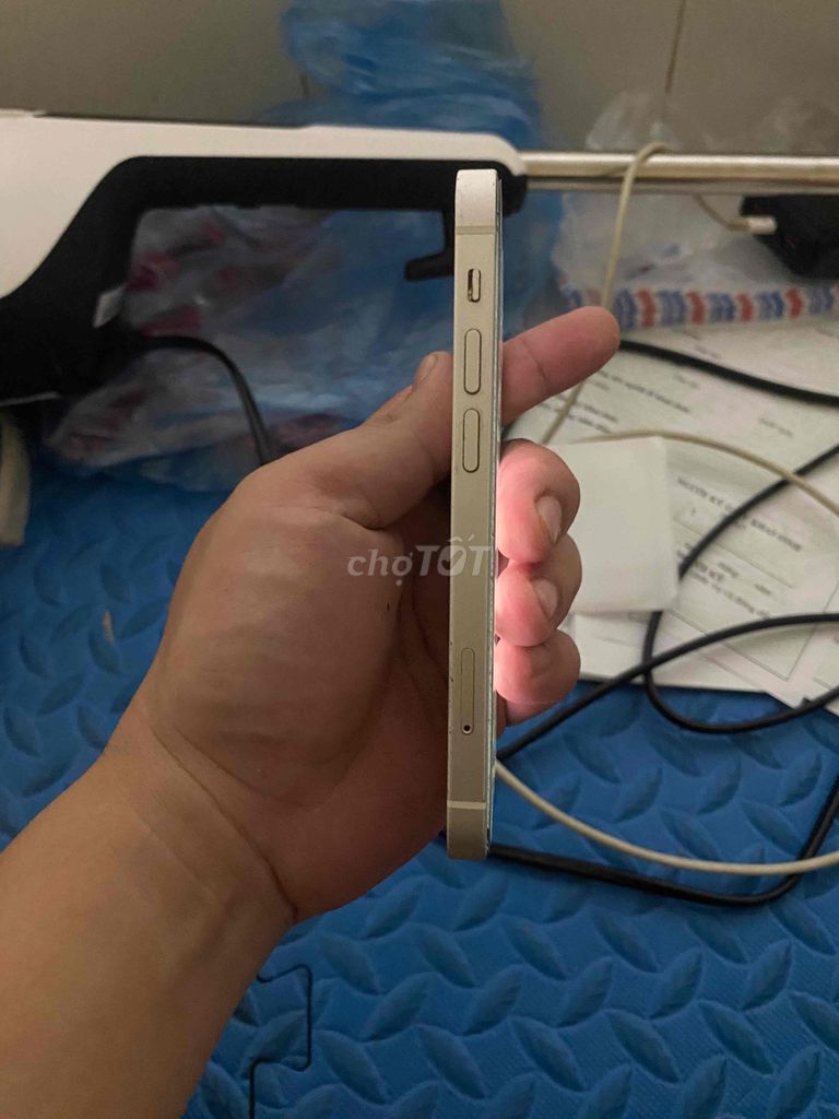 Apple iPhone 12 Mini 128GB Trắng. Mua bán Điện thoại tại Quận Hoàn Kiếm Hà Nội được đăng bởi Phạm Huy Sáng hình 1