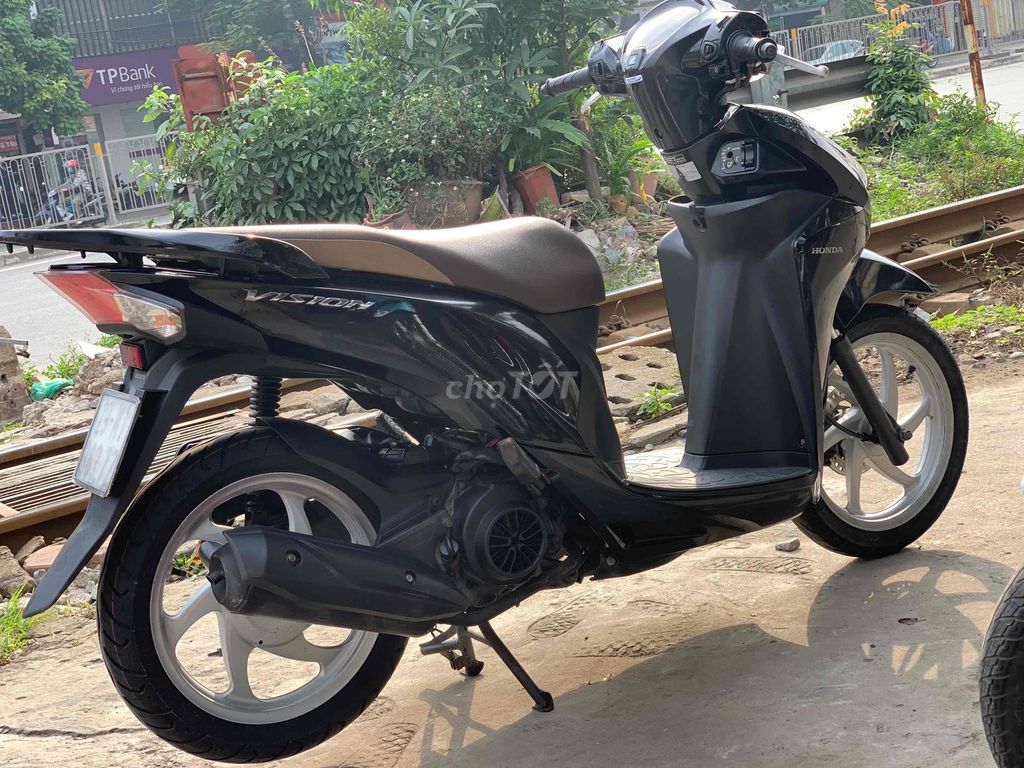 vision đề từ,máy ngon,êm tít, sơn nhựa đẹp. Mua bán Xe máy tại Huyện Thanh Trì Hà Nội được đăng bởi xe máy cũ chính hãng hình 8