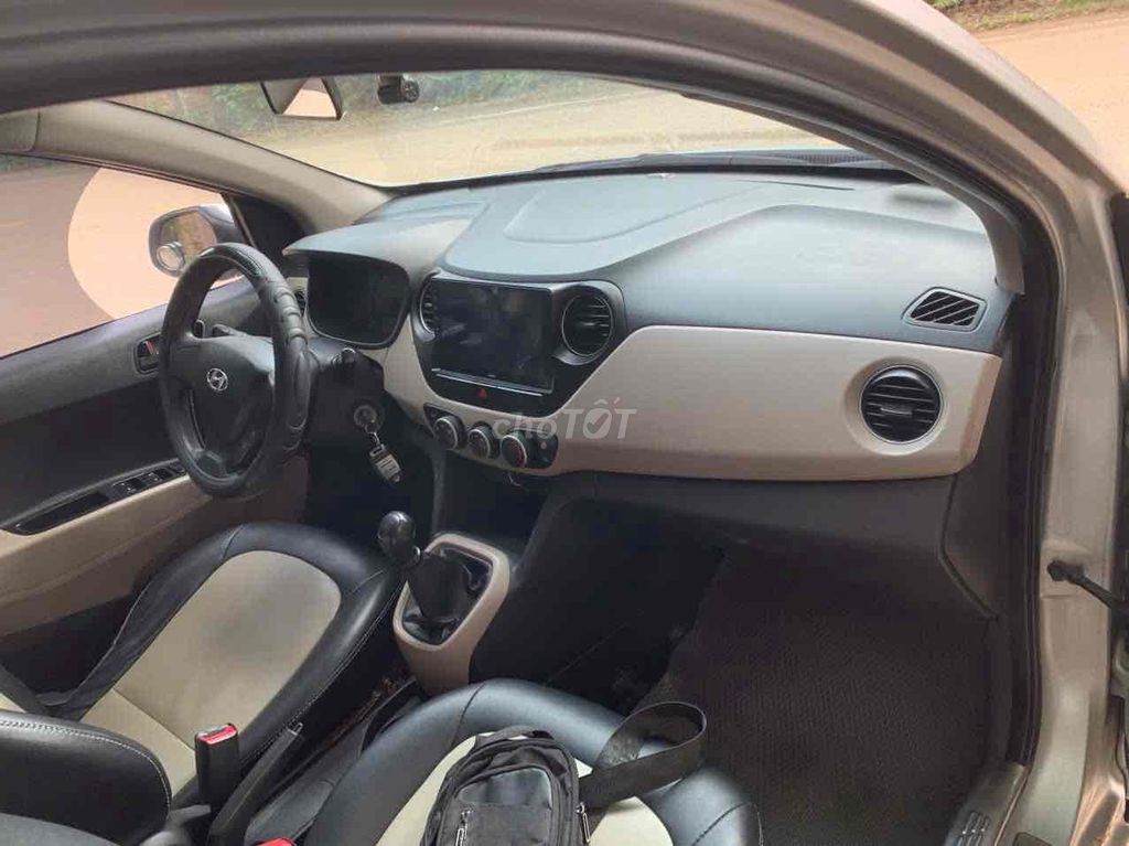 Hyundai Grand i10 2014 1.0 MT - 120000 km. Mua bán Ô tô tại Huyện Đông Anh Hà Nội được đăng bởi Quyết Ka hình 7