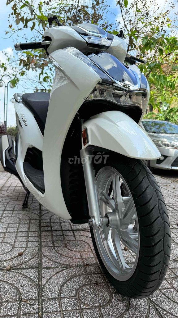 SH350i DATE 2023 - MÁY VIỆT NAM -  9 chủ. Mua bán Xe máy tại Quận Gò Vấp Tp Hồ Chí Minh được đăng bởi Nguyễn thắng thống hình 8