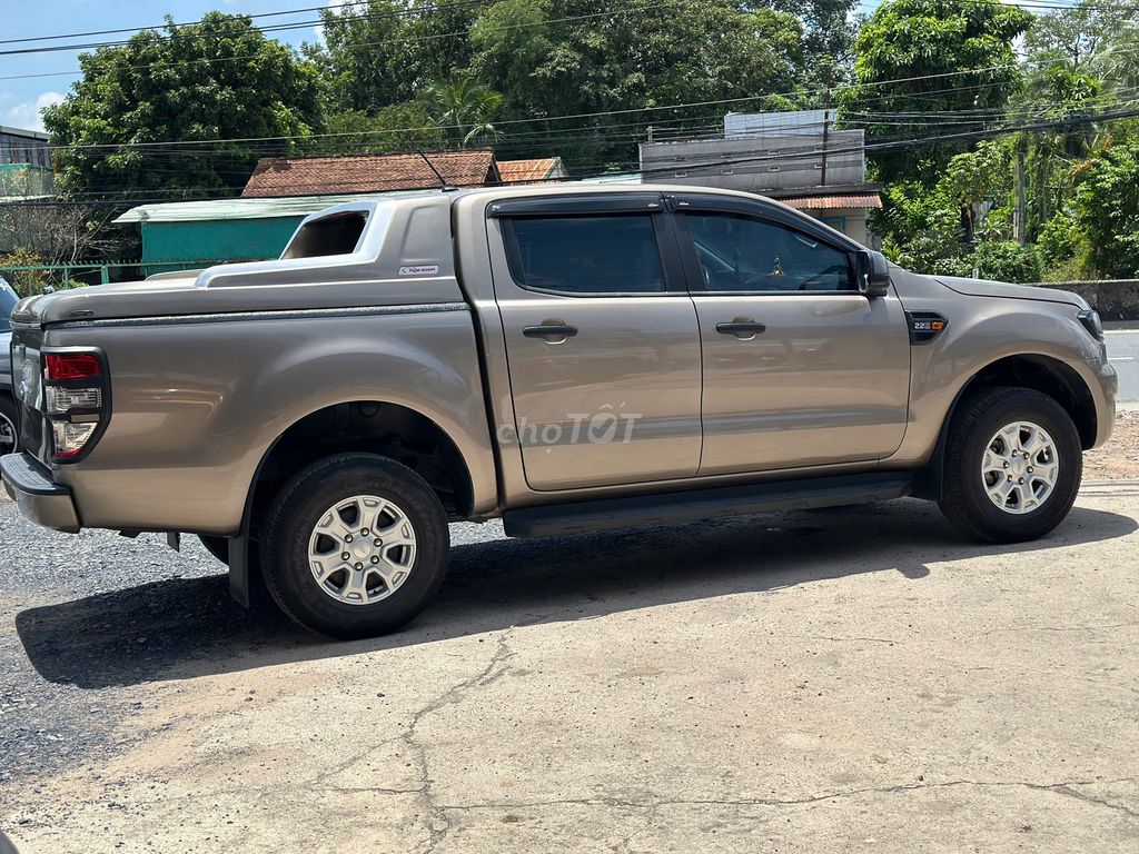 FORD RANGER XLS MT 4x2 2022_Siêu rẻ. Mua bán Ô tô tại Huyện Hòa Thành Tây Ninh được đăng bởi Trung tâm xe cũ Ford Tây Ninh hình 9