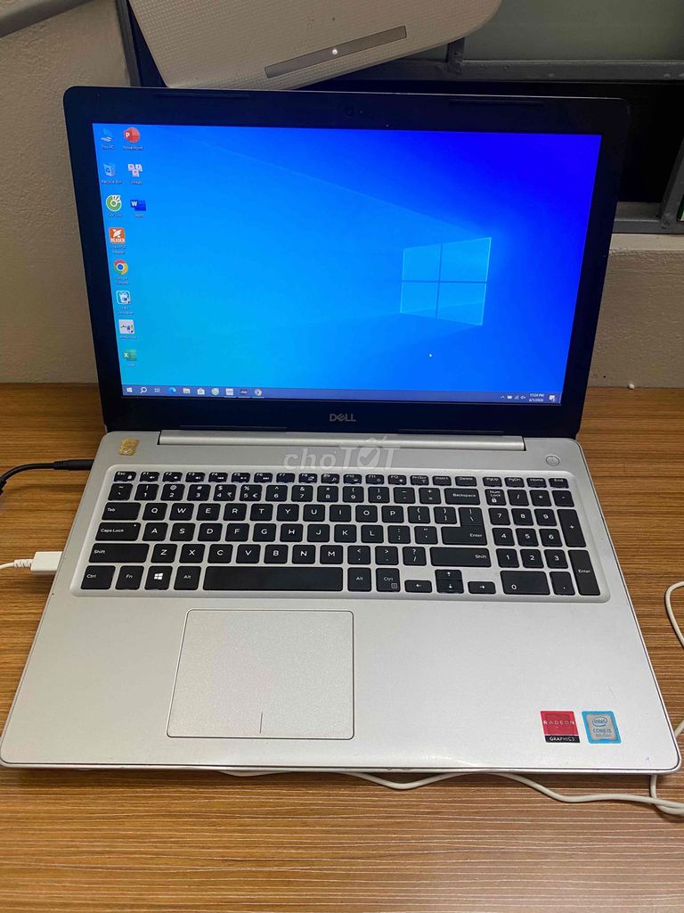 Dell 5570 Core I5th8  4GB/128GB Card rời. Mua bán Laptop tại Huyện Gia Lâm Hà Nội được đăng bởi Dũng hình 1