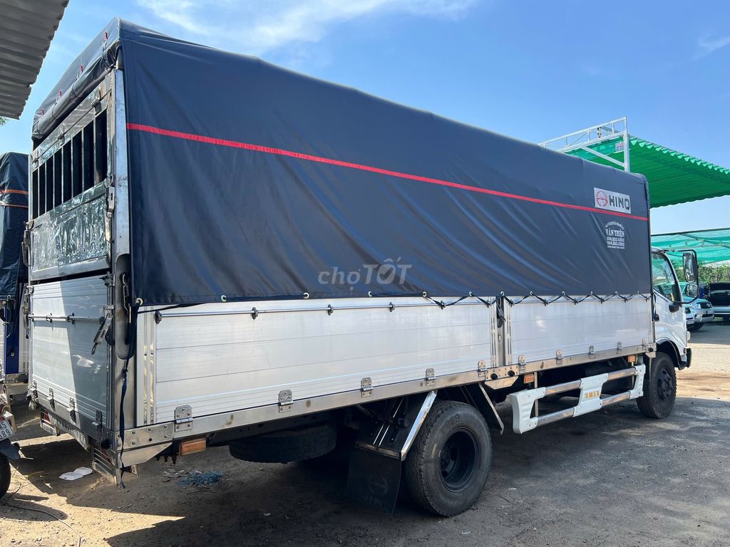 HINO 3.49 Tấn Thùng Mui Bạt Dài 5m7 Đời 2021 ĐẸP. Mua bán Xe tải, xe ben tại undefined undefined được đăng bởi XE TẢI LƯỚT MIỀN NAM  hình 5