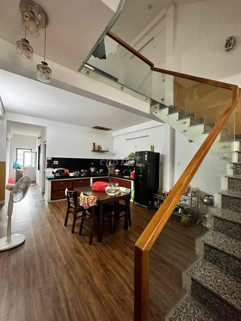 BÁN NHÀ MẶT TIỀN LÊ THIỆT HOÀ MINH LIÊN CHIỂU. Mua bán nhà ở tại Quận Liên Chiểu Đà Nẵng được đăng bởi My Home hình 1