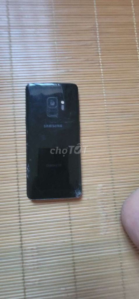 Samsung S9 Đen Đã sử dụng. Mua bán Điện thoại tại Huyện Sóc Sơn Hà Nội được đăng bởi Hoàng Thắng hình 1