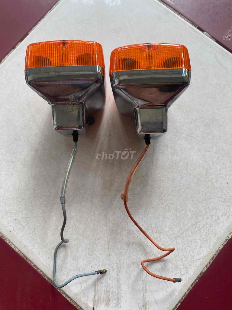 Đèn xi nhan Honda Cub 82 đã sử dụng. Mua bán Phụ tùng xe tại Quận Ninh Kiều Cần Thơ được đăng bởi Nguyễn lưu y hình 5