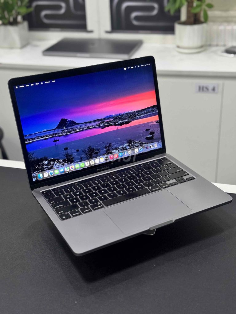 MacBook Pro 13” M2 16GB/512GB máy sạch nguyên zin. Mua bán Laptop tại Quận 10 Tp Hồ Chí Minh được đăng bởi Viễn Huy Shop hình 1