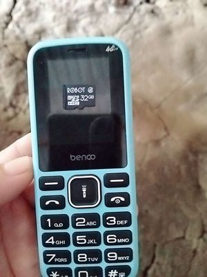 Cần bán máy và thẽ nhớ. Mua bán Điện thoại tại Huyện Đầm Dơi Cà Mau được đăng bởi Phạm Luân