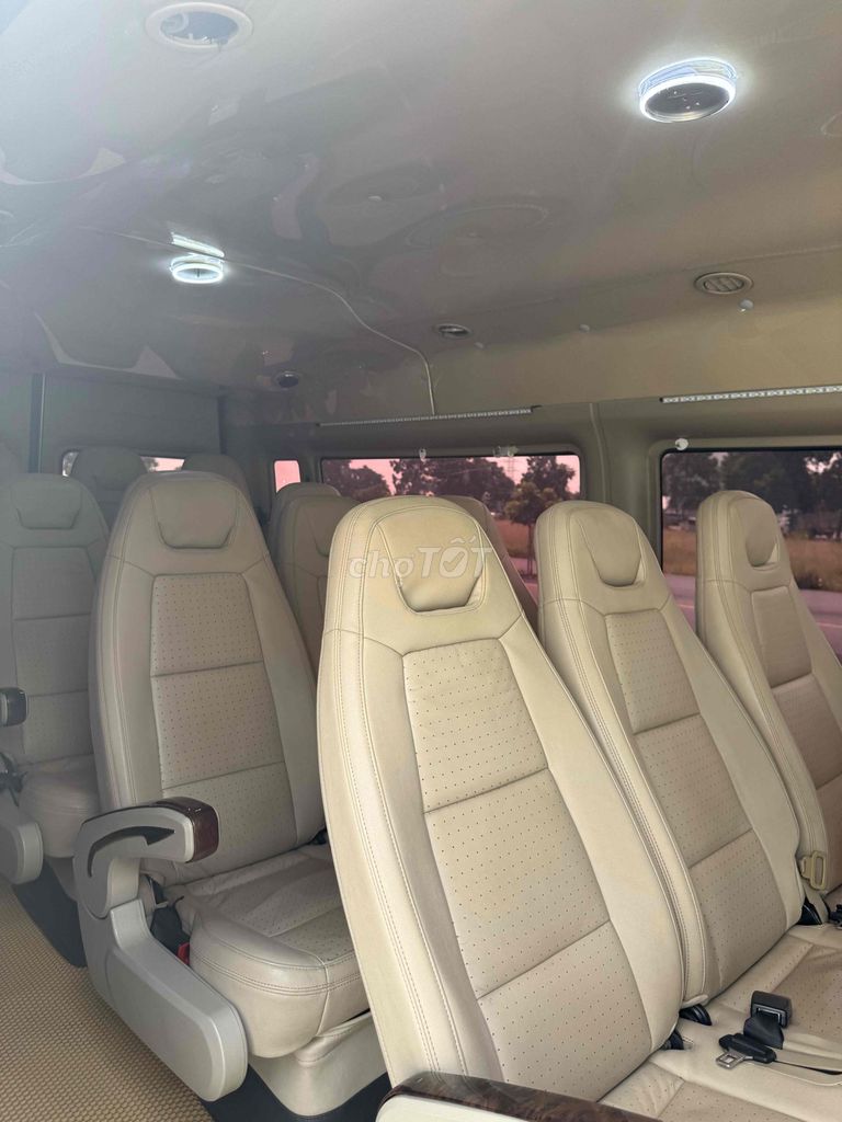 Ford Transit 2018 16 Chỗ 2.4 Diesel   - 160000 km. Mua bán Ô tô tại Huyện Yên Lạc Vĩnh Phúc được đăng bởi Nguyễn văn long hình 5