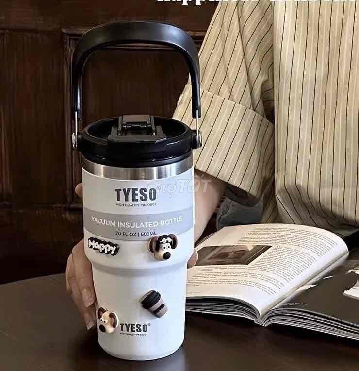 Ly giữ nhiệt TYESO 900ml Chính Hãng kèm Sticker