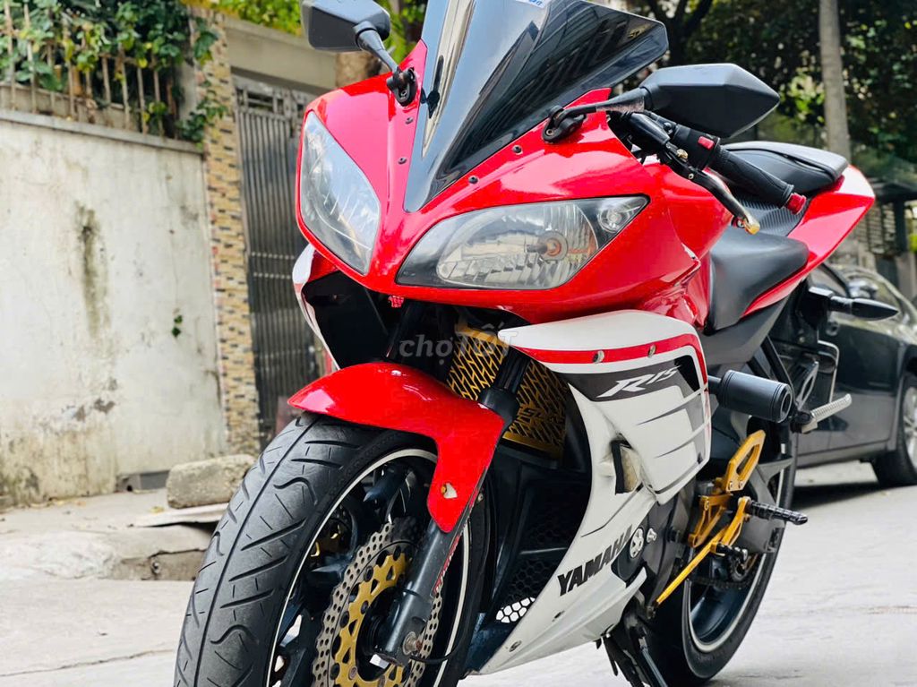 YAMAHA R15V2 ĐỎ TRẮNG MÁY CHẤT BAO CHÍNH CHỦ