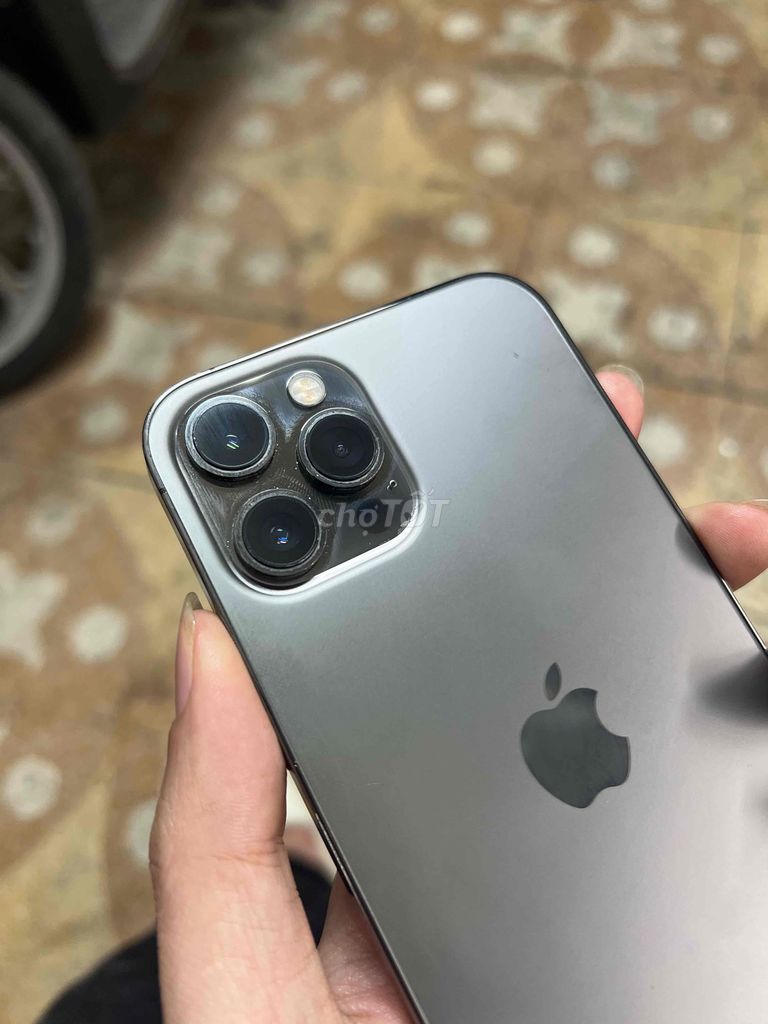 Apple iPhone 12 Pro Max Xám 128Gb. Mua bán Điện thoại tại Quận Hai Bà Trưng Hà Nội được đăng bởi Gia Bảo Lê hình 1