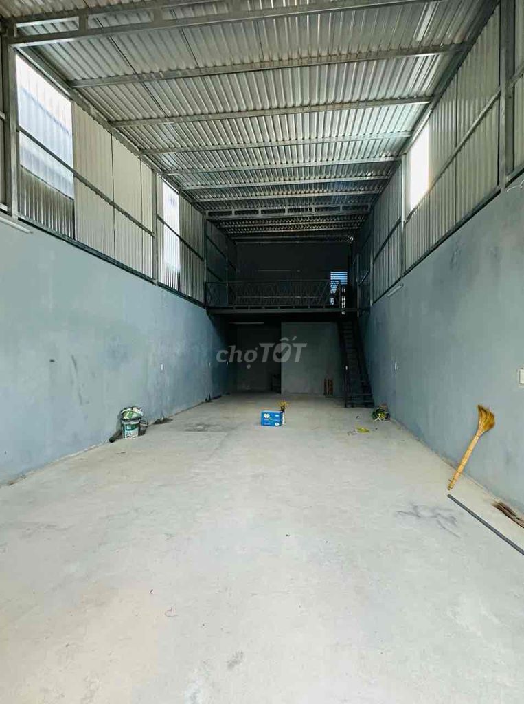 Cho Thuê kho Xưởng Mới Xây Dt 5,5x18m Đường xe tải thông