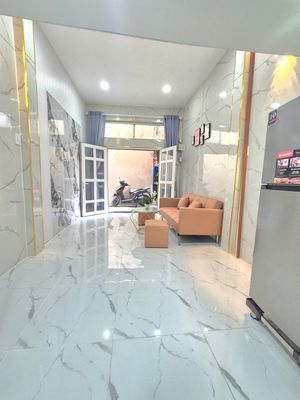 Mặt tiền lớn! sầm uất! tiện K/doanh, cửa hàng, trưng bày...VPCty, tóc