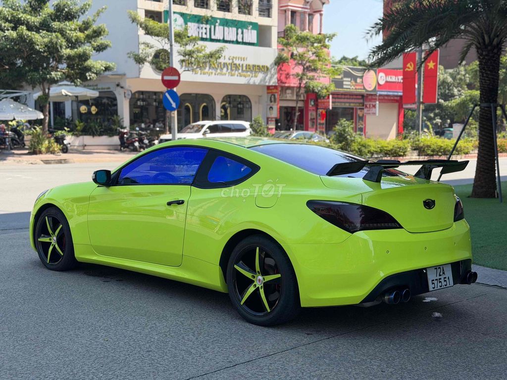 Hyundai Genesis Coupe 2.0 AT. Mua bán Ô tô tại Thành phố Thủ Đức Tp Hồ Chí Minh được đăng bởi Xe Lướt hình 15