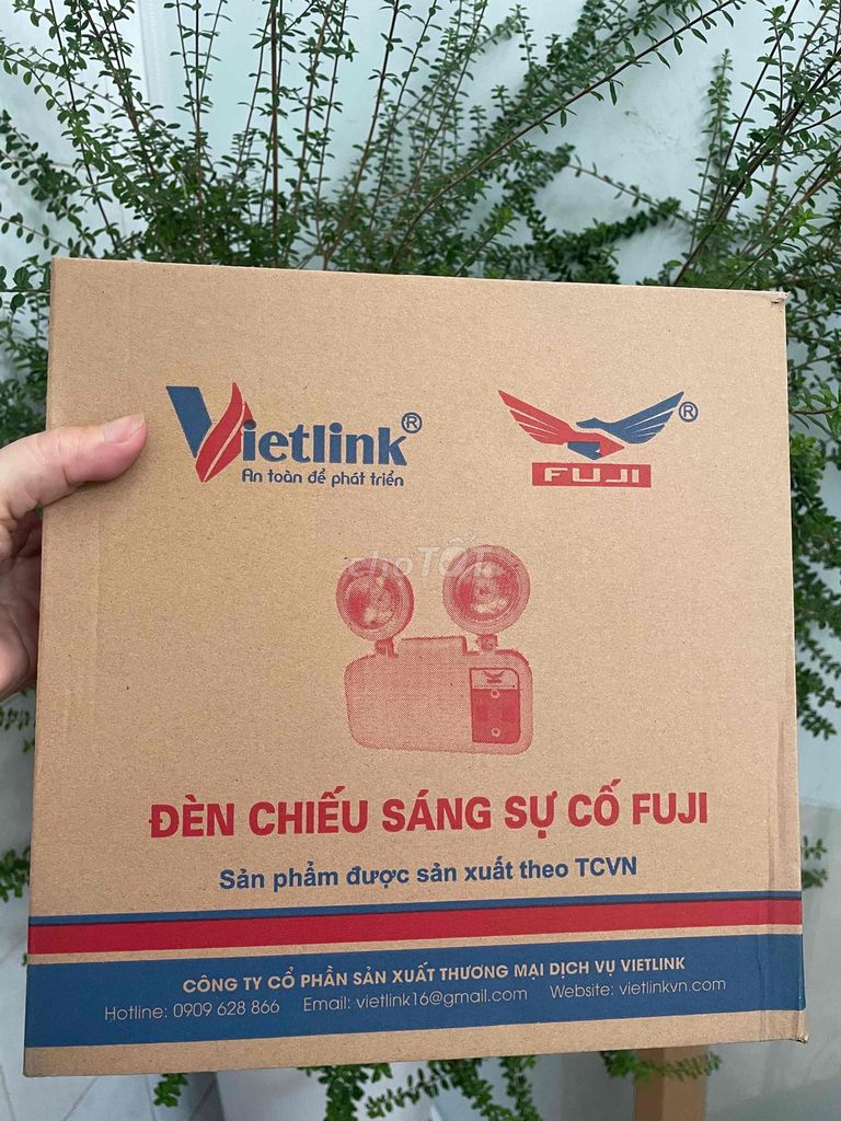 Đèn chiếu sáng sự cố Fuji mới. Mua bán Đèn tại Quận 11 Tp Hồ Chí Minh được đăng bởi kim hình 1