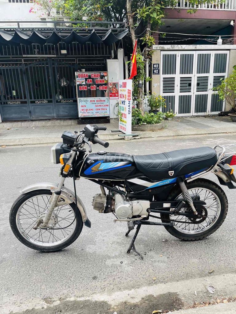 win detech cần bán xe máy rin êm ru chạy bốc. Mua bán Xe máy tại Quận Liên Chiểu Đà Nẵng được đăng bởi Xe Máy Cũ Duy Đạt  66 Nguyễn Khuyến hình 3