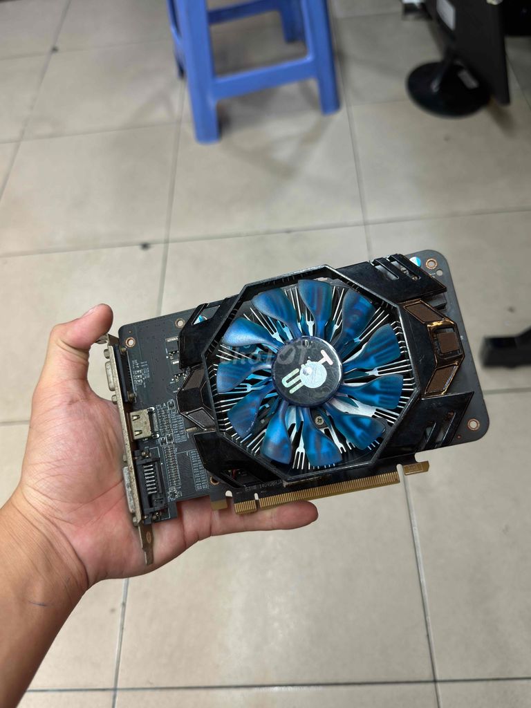 CARD MÀN HÌNH R7 250X ĐẸP CHO ANH EM SỬ DỤNG OK