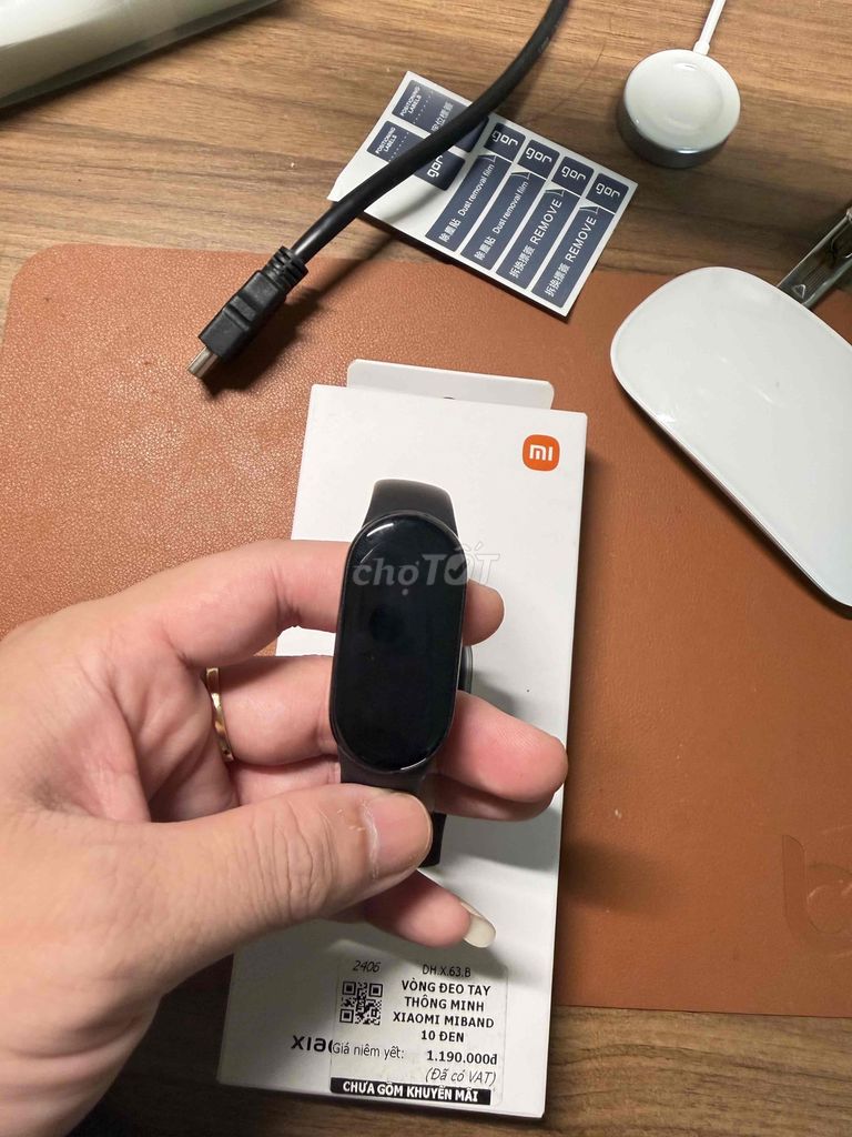 Xiaomi Mi Band 10 Đen Đã qua sử dụng. Mua bán Thiết bị đeo thông minh tại Quận Hoàng Mai Hà Nội được đăng bởi Vũ hình 1