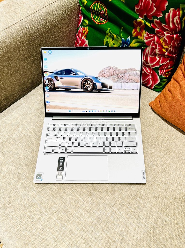 Lenovo Yoga Slim 7 i7-1260P/16GB/512GB 2.5K 99%. Mua bán Laptop tại Quận Hồng Bàng Hải Phòng được đăng bởi Trần Mạnh Cường hình 1