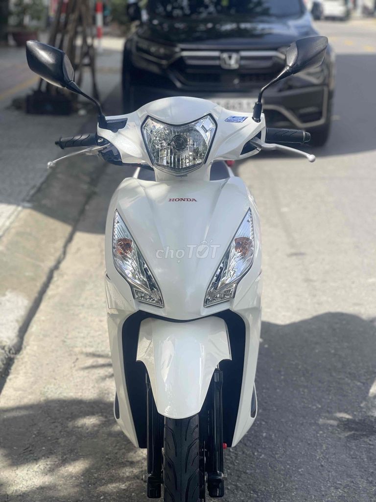 Vision 2019 Khoá ga zin êm áo đẹp keng. Mua bán Xe máy tại Quận Thanh Khê Đà Nẵng được đăng bởi Song Vo hình 6