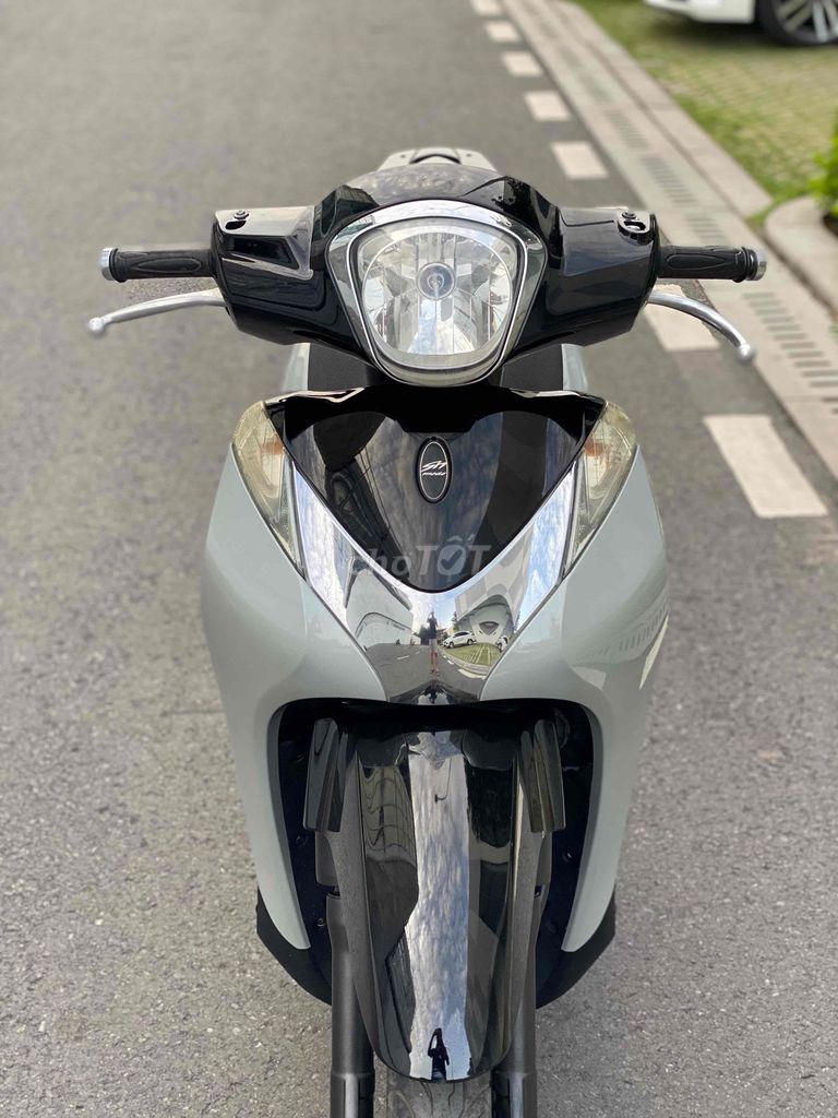 Cần bán xe Honda SH Mode 2013 bstp giấy tờ đầy đủ. Mua bán Xe máy tại Quận Gò Vấp Tp Hồ Chí Minh được đăng bởi Cửa hàng xe máy văn phúc hình 9