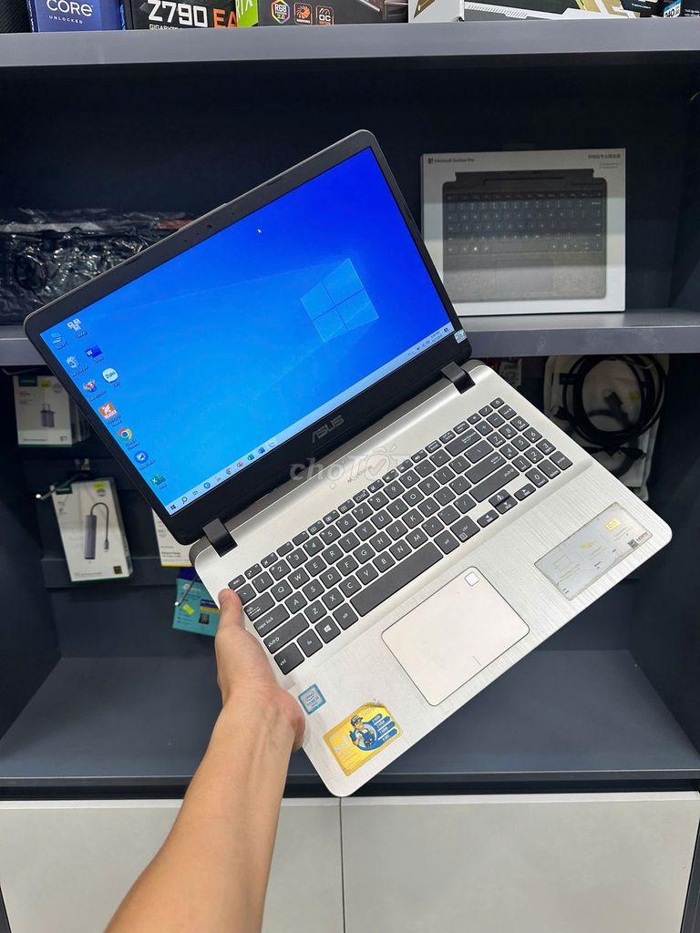 Laptop Asus X507U i3/4GB/256GB + HHD 1TB/15''HD. Mua bán Laptop tại Thành phố Biên Hòa Đồng Nai được đăng bởi Từ Ngọc Sơn hình 1