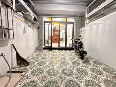 Rent · 4 bd · 68 м² · Huyện Nhà Bè, ул. Đường Huỳnh Tấn Phát