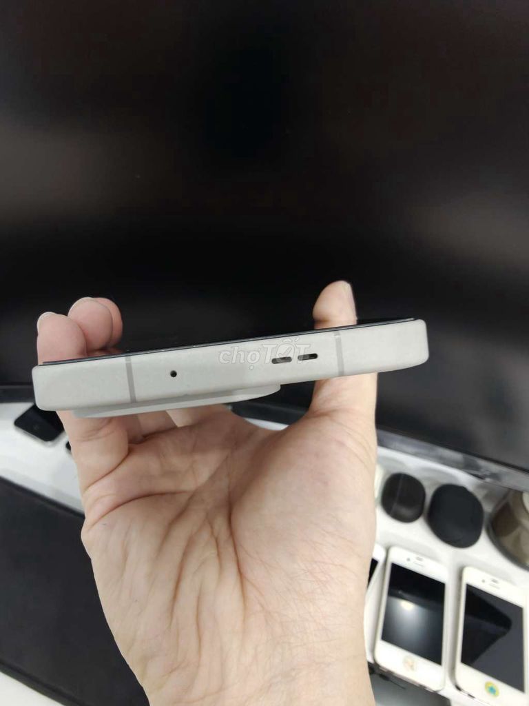 OnePlus 15 Xám. Mua bán Điện thoại tại Quận Ninh Kiều Cần Thơ được đăng bởi Đức Hồ hình 1